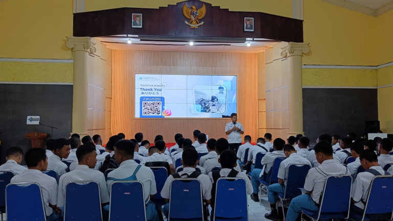 SOSIALISASI PROGRAM PELATIHAN BALAI LATIHAN KERJA (BLK) UNTUK MENGHADAPI DUNIA KERJA (3)